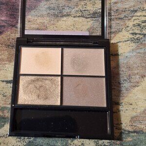 🤍 Revlon ColorStay Day to Night Eyeshadow Quad – Addictive (500)
